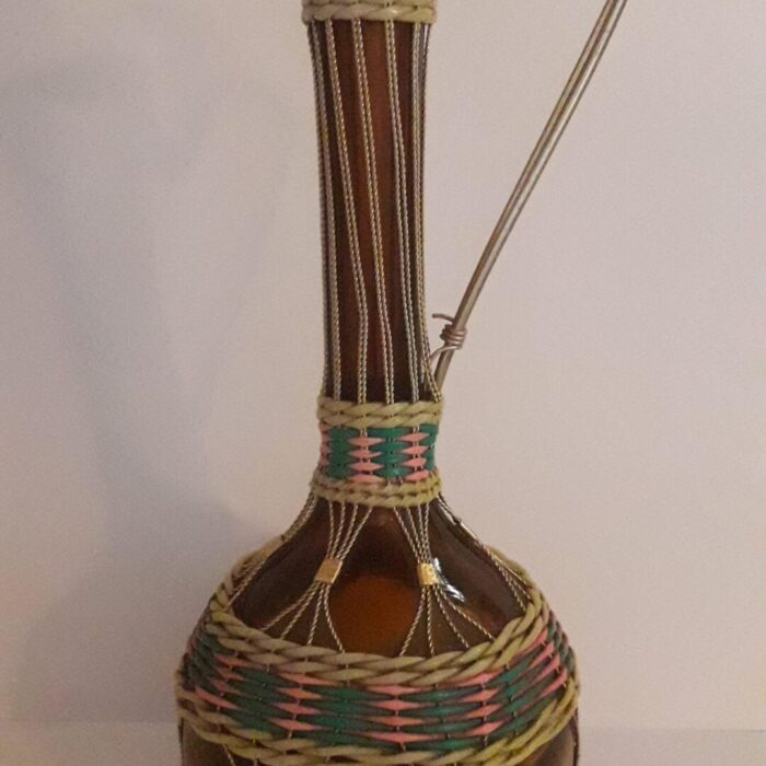 Bouteille en scoubidou des années 60′