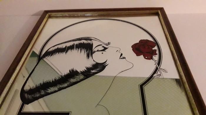 Cadre miroir années 70′ Femme à la rose rouge