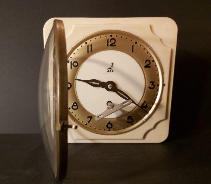 Pendule Jaz en bakélite des années 50' - 60' – Image 4