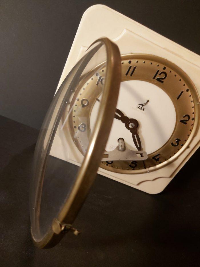 Pendule Jaz en bakélite des années 50' - 60' – Image 6