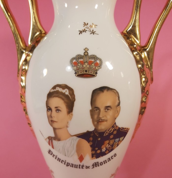 Principauté de Monaco Grand Vase