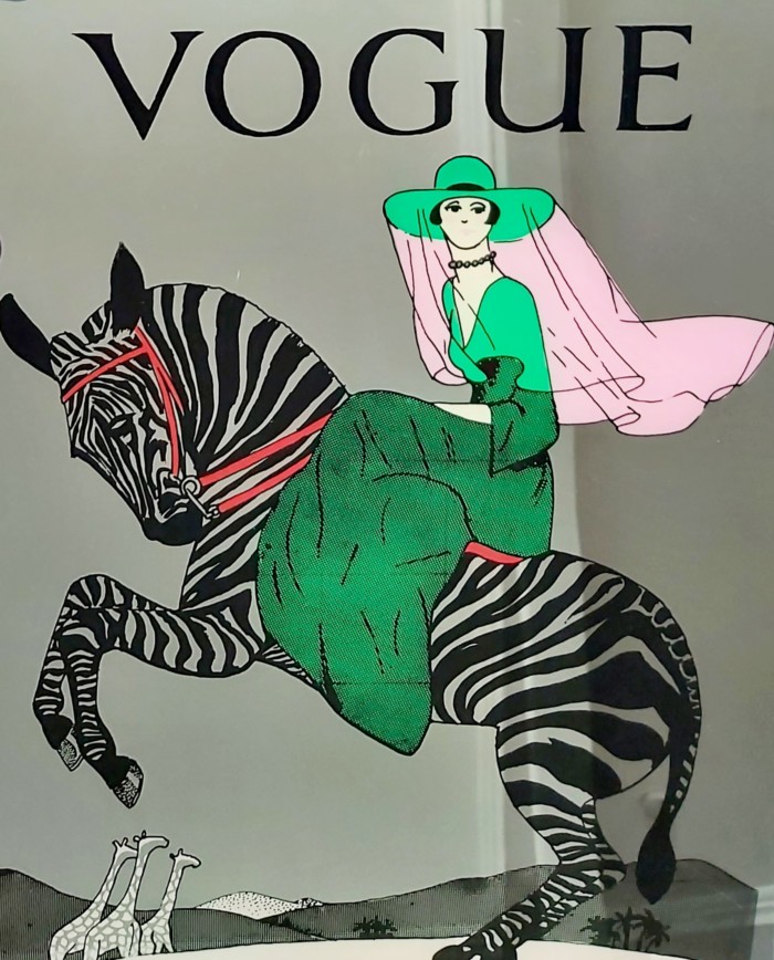 Grand Miroir Vogue des années 70′