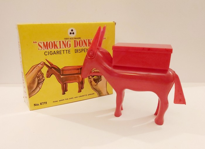 Distributeur de cigarettes Smoking Donkey