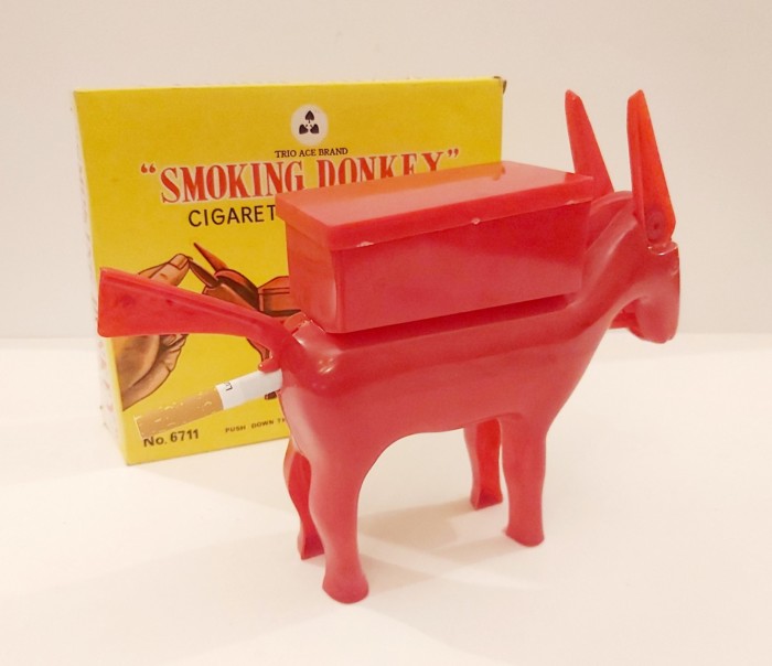 Distributeur de cigarettes Smoking Donkey