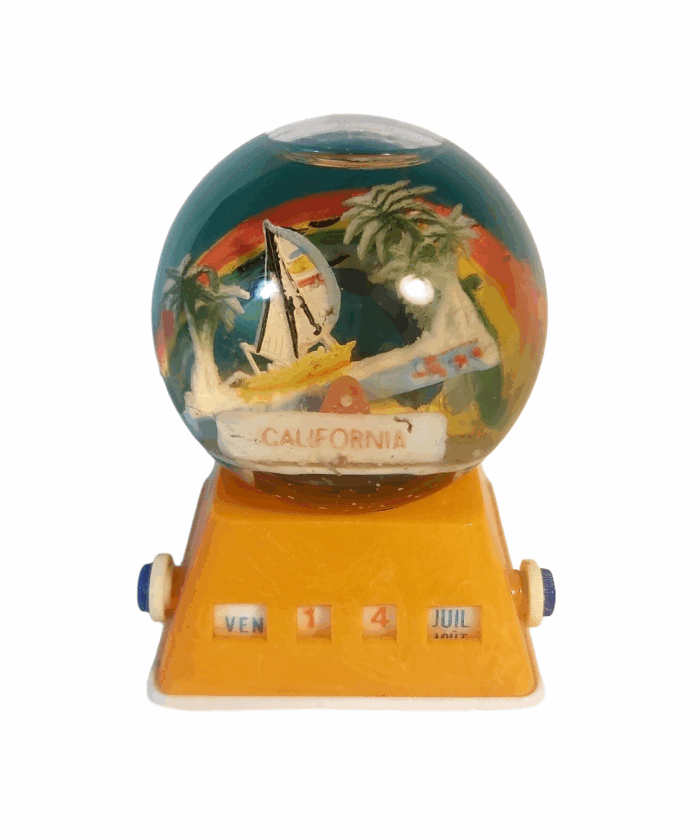 Boule à neige calendrier perpétuel tirelire California