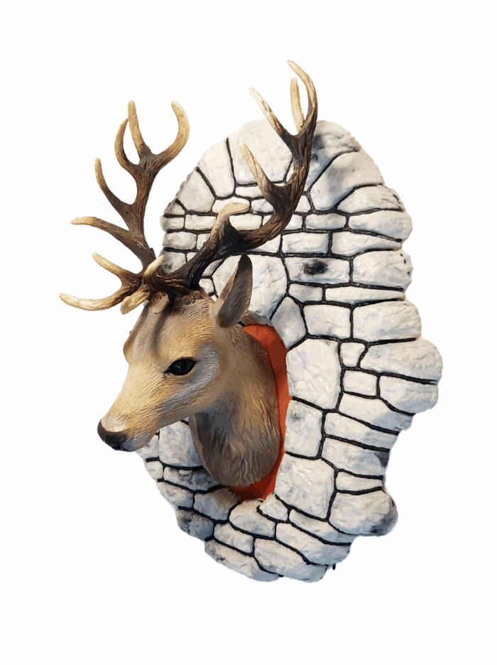 Trophée Tête de Cerf Kitsch