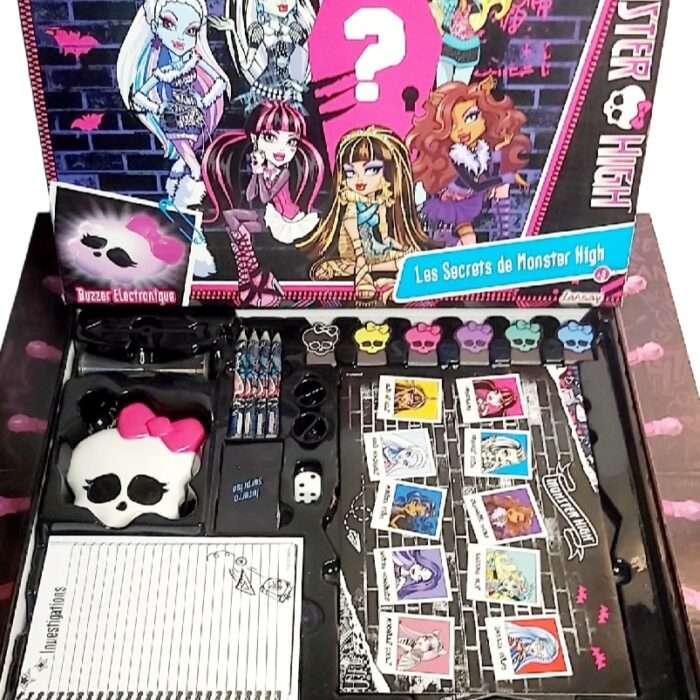 ​Monster High Les Secrets de Monster High Lansay 2013